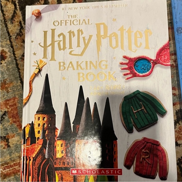 Harry Potter Cookbook Collection - Picture 2 of 4